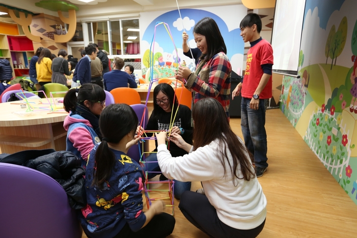 幼兒科學探索教學工作坊-吸管塔(106.2.14)圖片